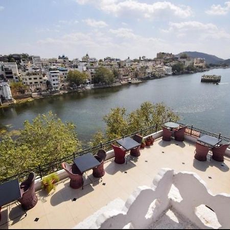 Dream Heaven Home Stay Udaipur Exterior photo