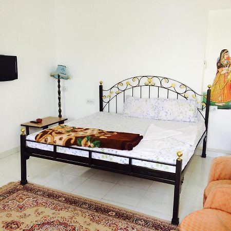 Dream Heaven Home Stay Udaipur Exterior photo